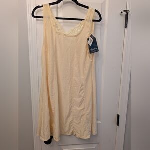 NWT Vintage Butter Yellow Slip Dress With Lace & A bow- 2XL